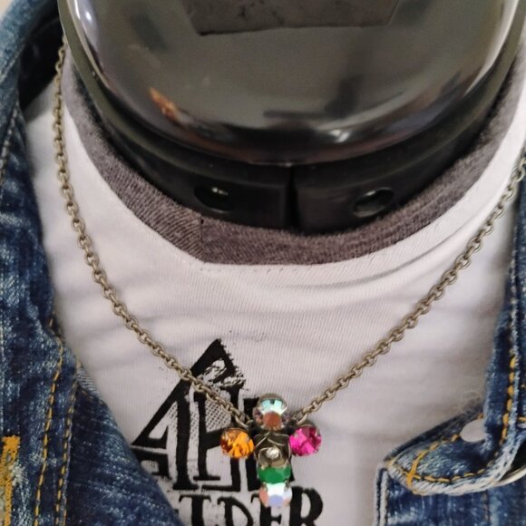 Sabika Swarovski Crystal Cross - Picture 6 of 6